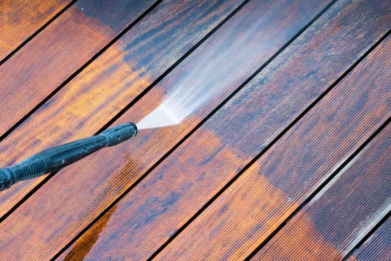 Transforming Your Outdoor Space With Professional Deck Cleaning